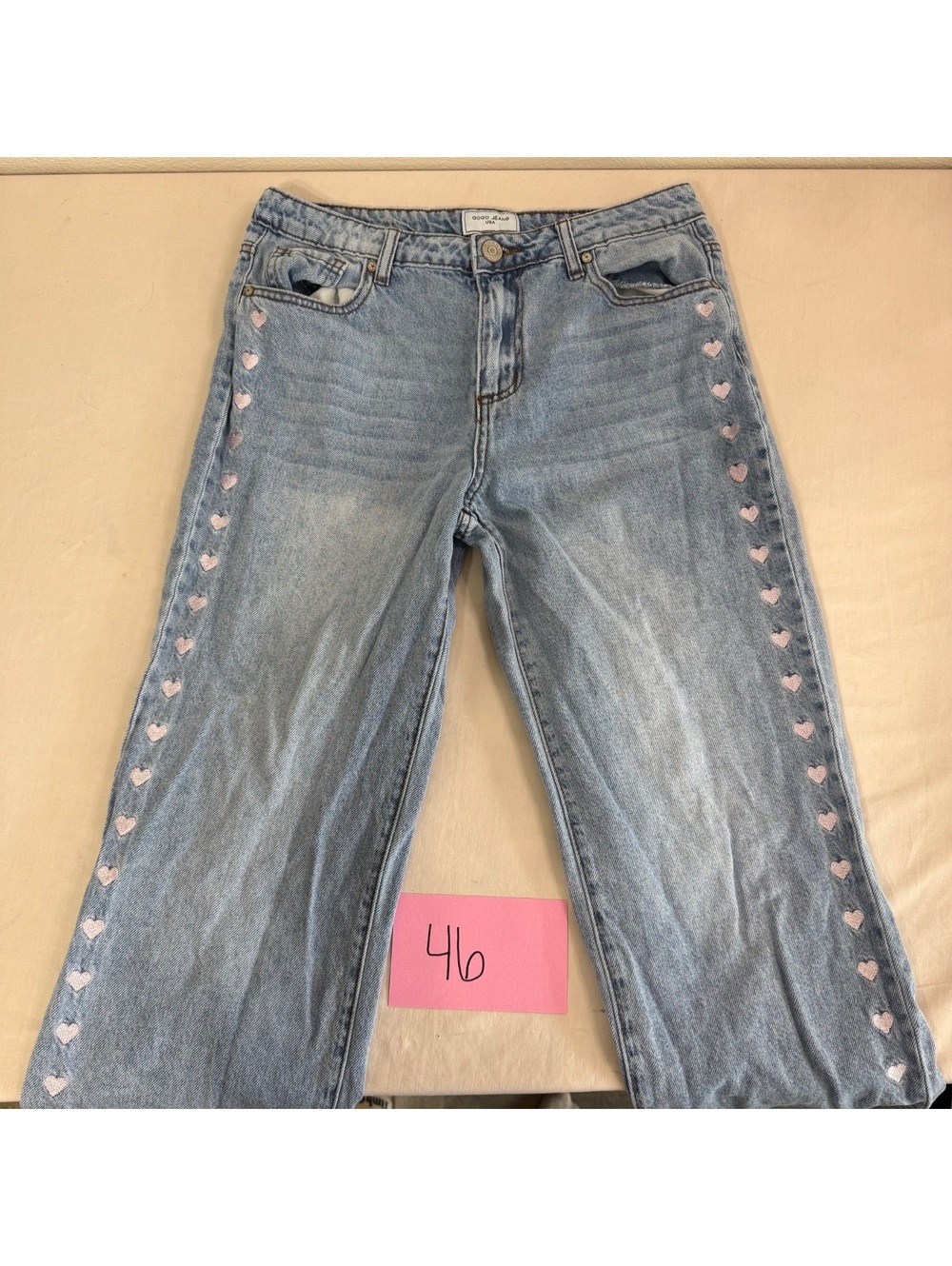 GOGO JEANS Light Wash Denim Jeans with Pink Hearts Juniors Size 9/29